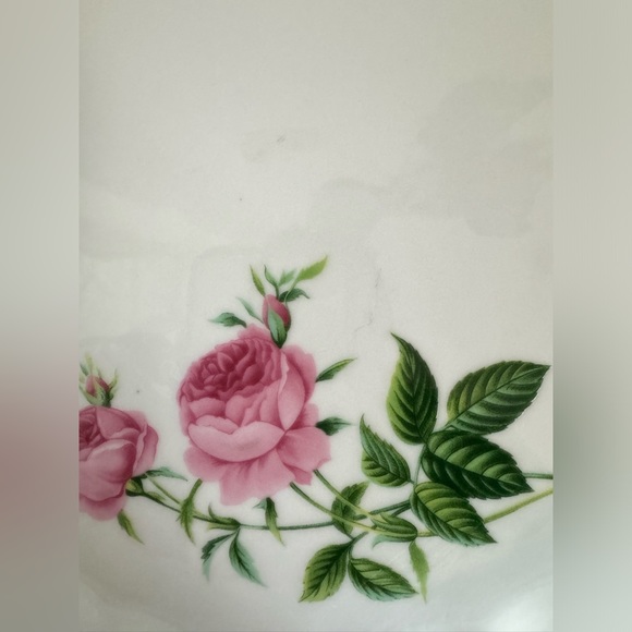 Vintage Christineholm Porcelain Rose Ruffled Edges Baking Dish 1970’s, 9.5”x1.5” - Picture 4 of 10